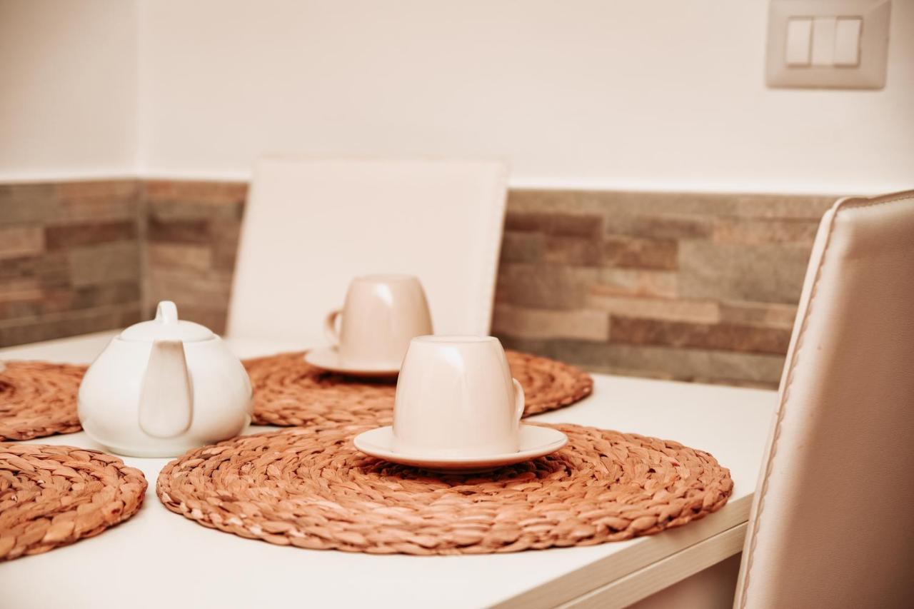 Casali - Apulian Charming Apartment Bari Exteriör bild